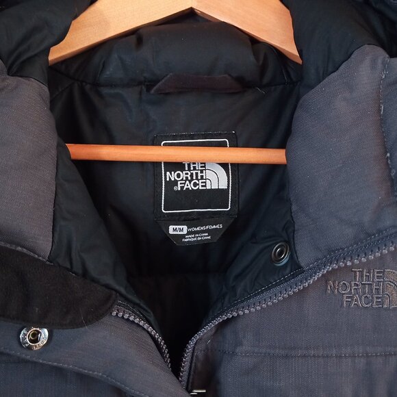 North Face Down Parka - Womens Size Medium - Picture 4 of 4